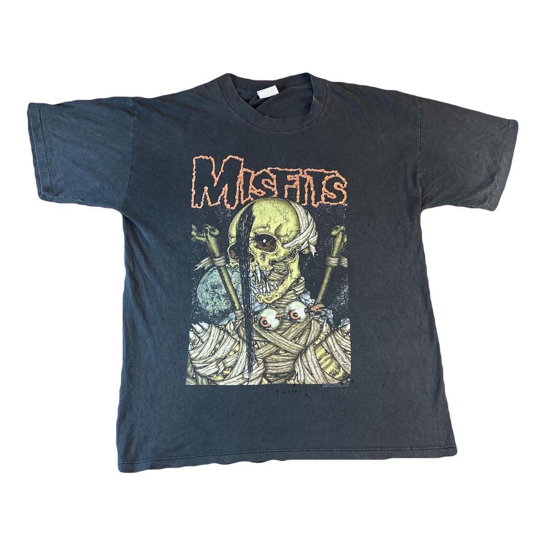 Merch T-shirt Design Vintage by Themuradislam Merch T-shirt Design Vintage in T-Shirt Design Inspiration by Themuradislam