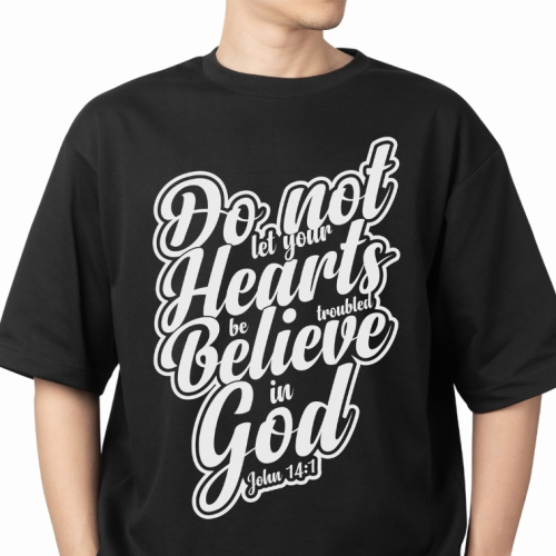 T - Shirt Design Praying